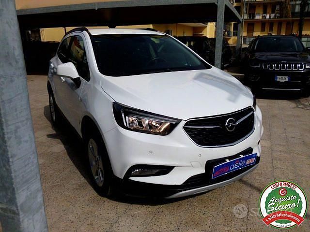 Usata Opel Mokka X 110 CV (80 kW) 2017 Bianco SUV