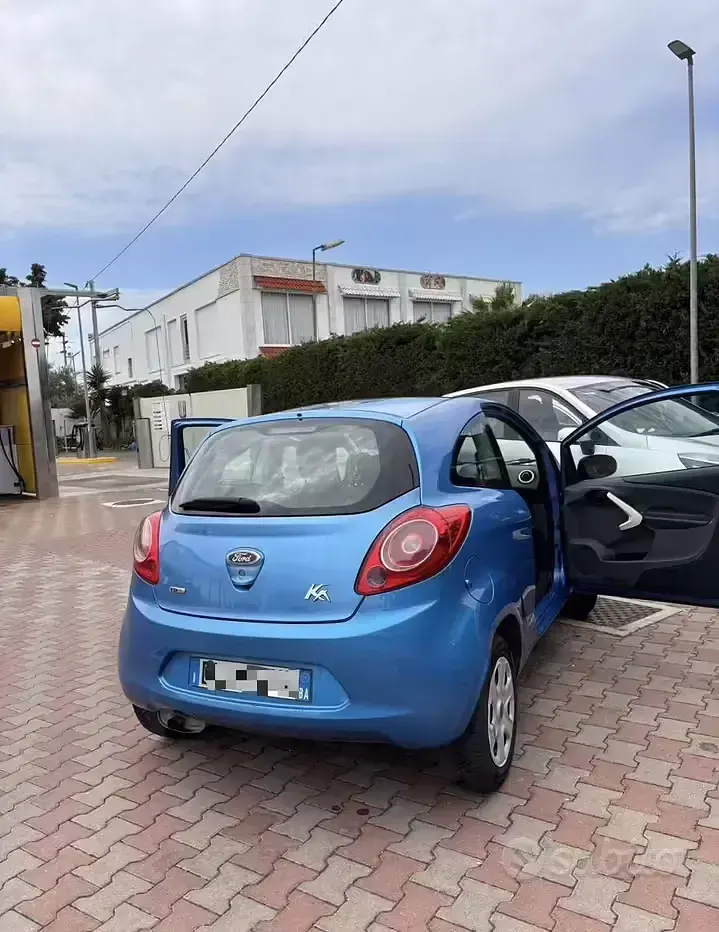 Usata Ford Ka 69 CV (50 kW) 2009 Blu Utilitaria
