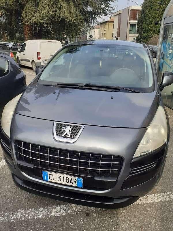 Usata Peugeot 3008 Active 111 CV (81 kW) 2012 Station wagon
