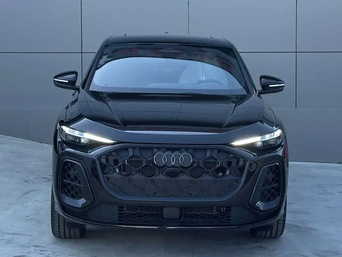 Nuova Audi Q5 Sportback S-Line 204 CV (150 kW) 2026 Nero SUV