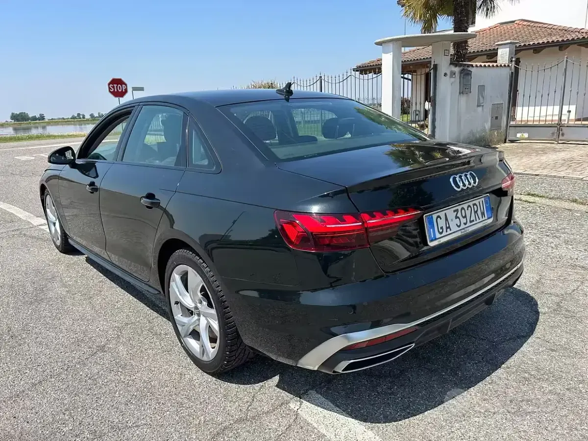 Usata Audi A4 245 CV (180 kW) 2020 Nero Berlina
