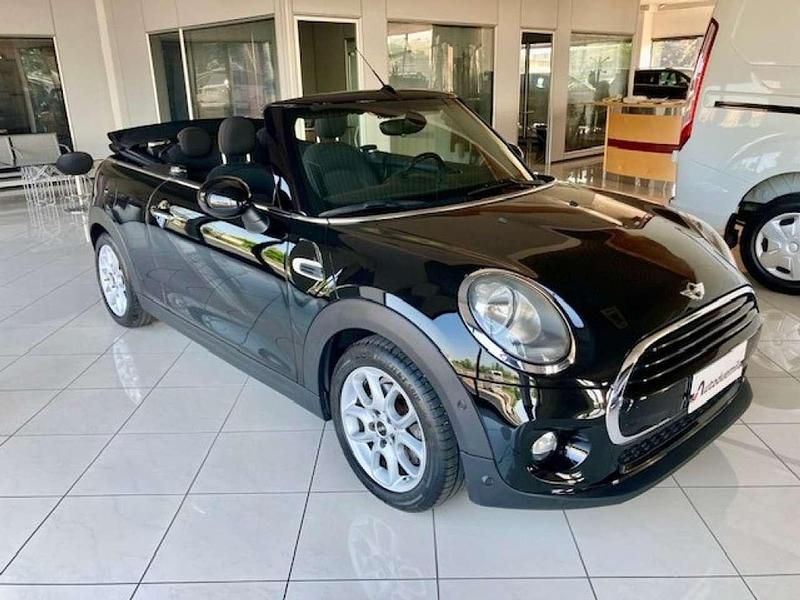 Usata Mini Cooper Cabriolet 136 CV (100 kW) 2017 Nero Cabrio