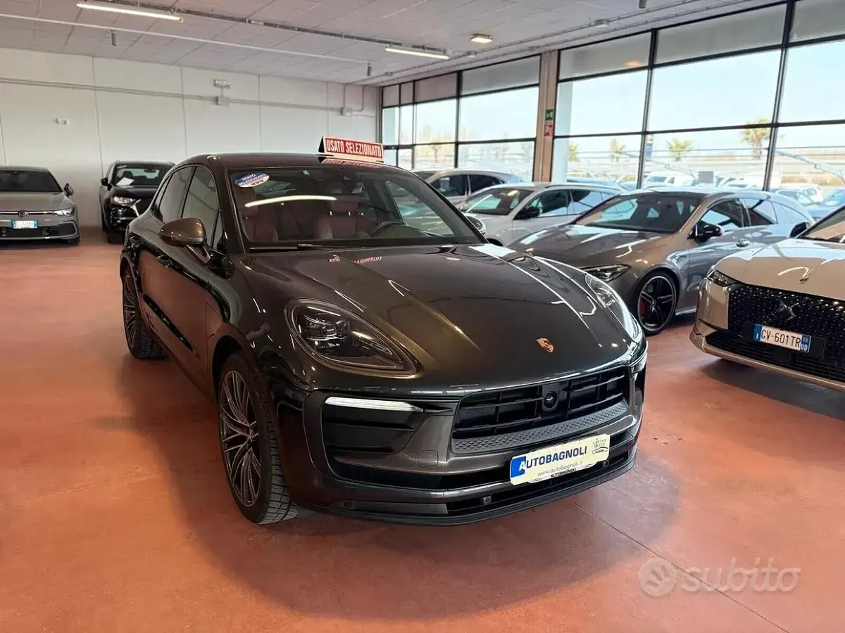Usata Porsche Macan 265 CV (194 kW) 2023 Grigio SUV