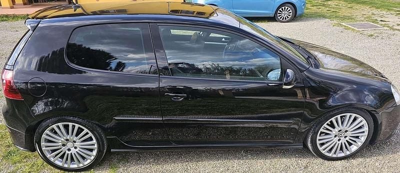 Usata VW Golf IV R 250 CV (183 kW) 2006 Nero Berlina