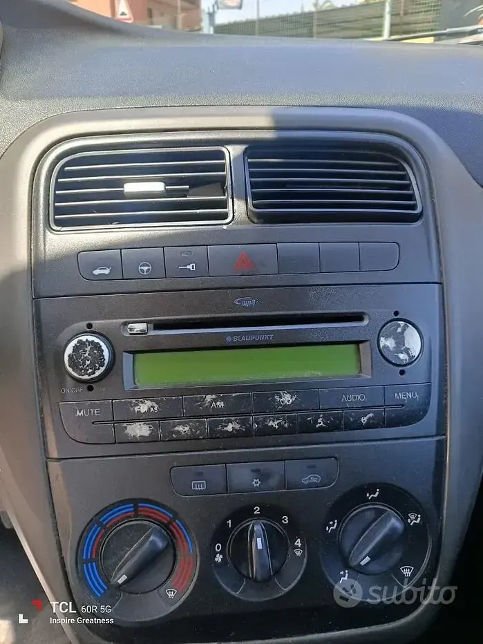 Usata Fiat Grande Punto Dynamic 65 CV (47 kW) 2007 Bluazzurro Utilitaria