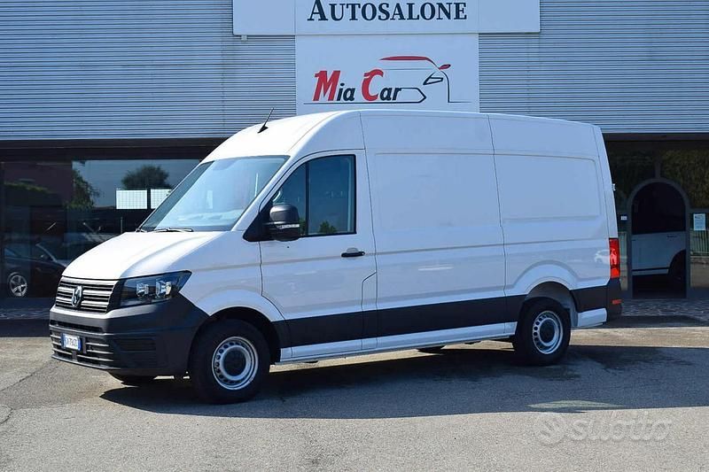 Bianco Usata 2024 VW Crafter Furgone | 29.500 € (Buon prezzo) - Immagine 1/4