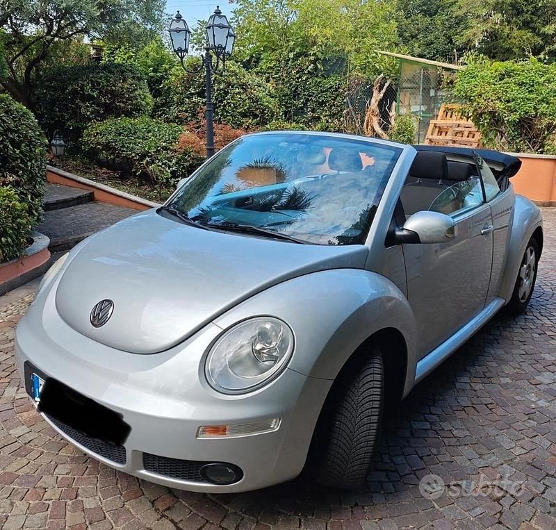 Usata VW New Beetle 2008 Grigio Utilitaria