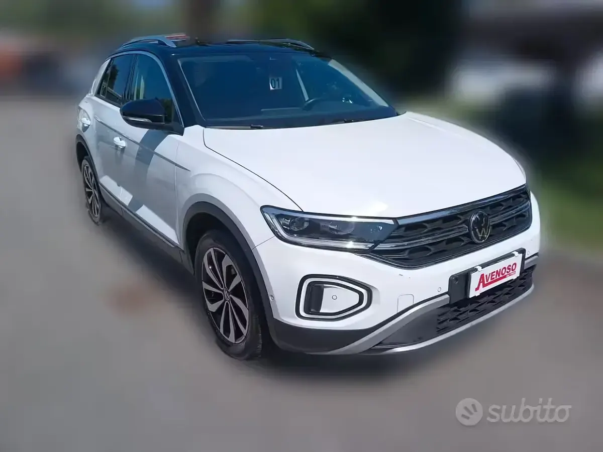Usata VW T-Roc Style 150 CV (110 kW) 2023 Bianco SUV