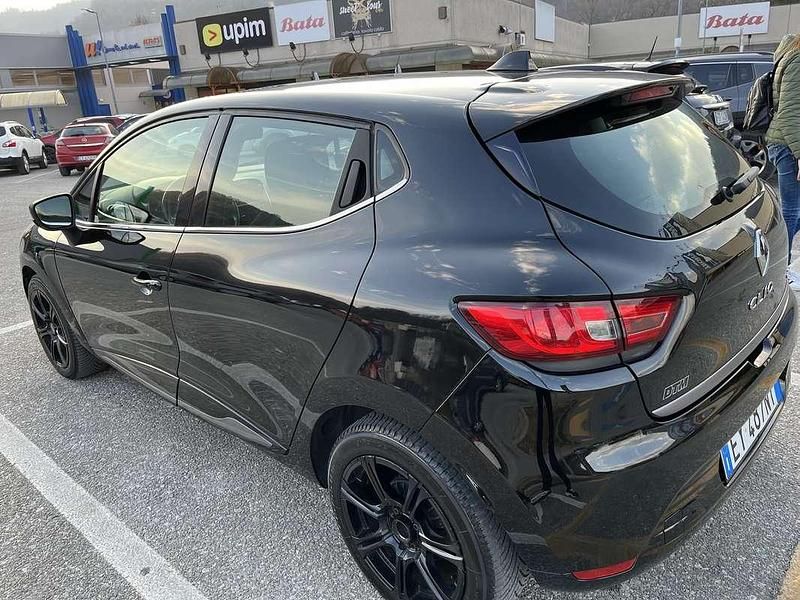 Usata Renault Clio IV 88 CV (64 kW) 2015 Berlina