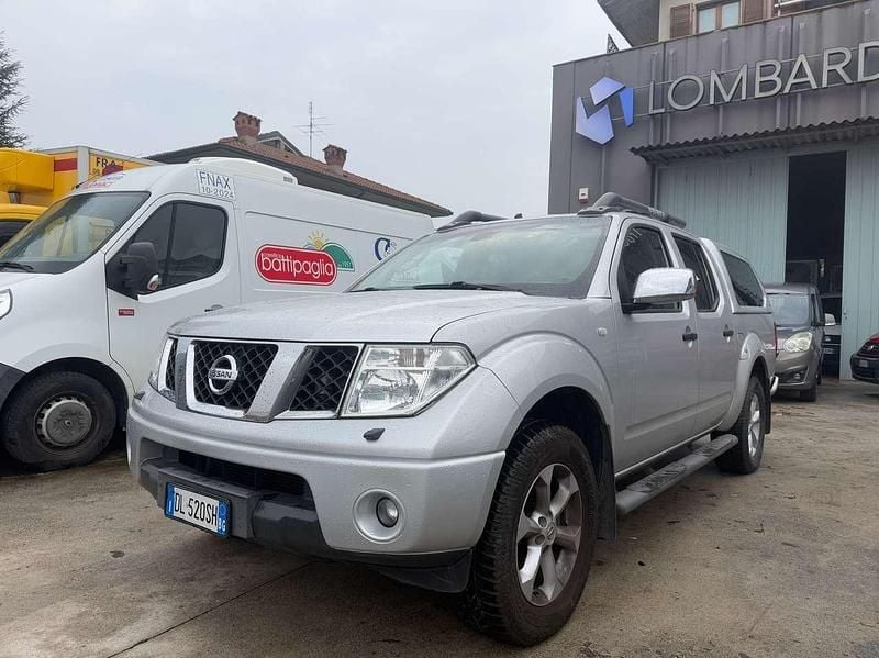 Argento Usata 2007 Nissan Navara Pick-up | 13.900 € (Buon prezzo) - Immagine 1/4