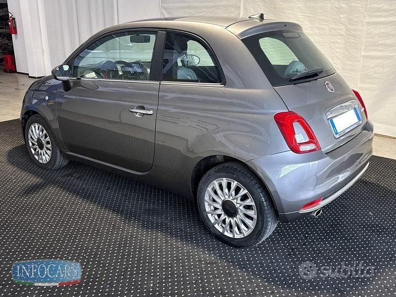 Usata Fiat 500 Dolcevita 70 CV (51 kW) 2021 Grigio metallizzato Utilitaria