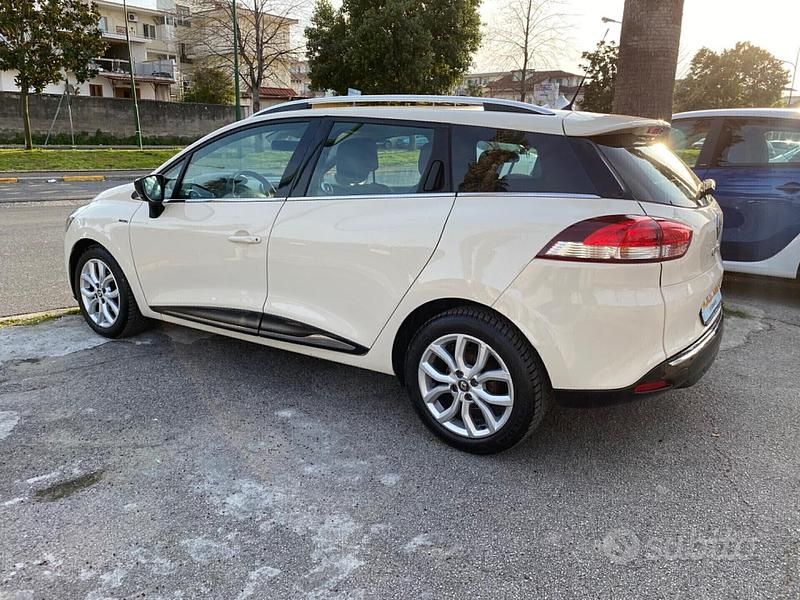 Usata Renault Clio IV 75 CV (55 kW) 2018 Beige Berlina