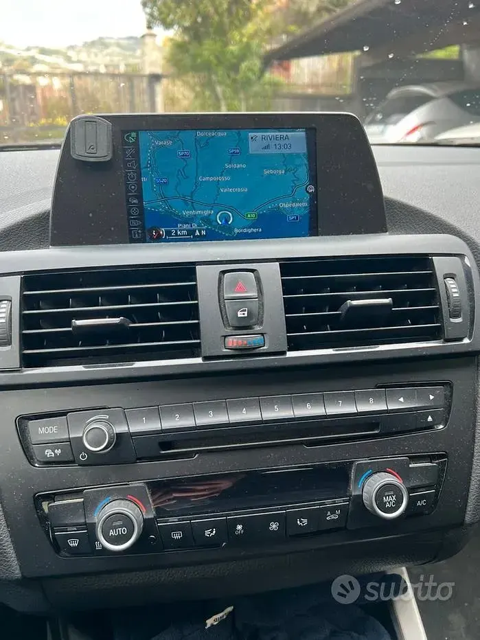Usata BMW 118 150 CV (110 kW) 2015 Nero Utilitaria