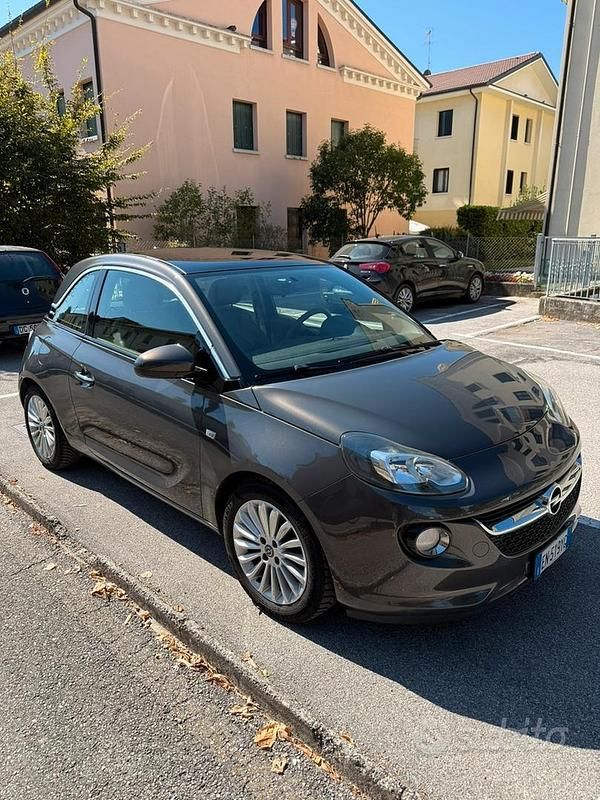 Marrone Usata 2013 Opel Adam Utilitaria | 7000 € (Buon prezzo) - Immagine 1/4
