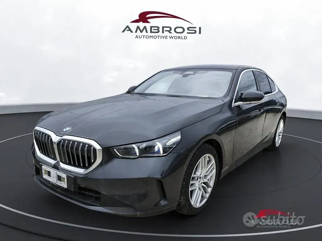 Usata BMW 520 197 CV (144 kW) 2025 Berlina