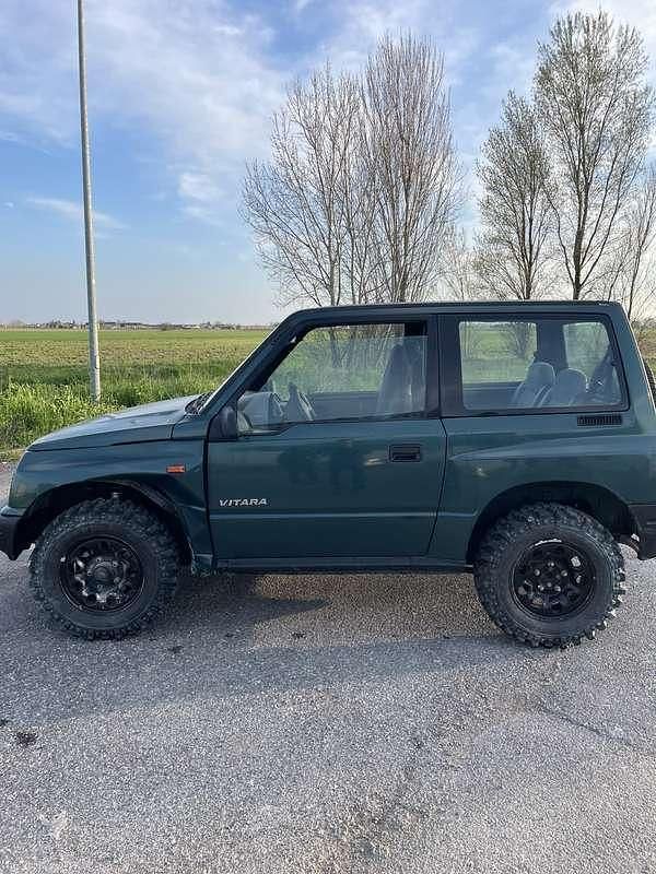 Usata Suzuki Vitara 80 CV (58 kW) 1998 SUV
