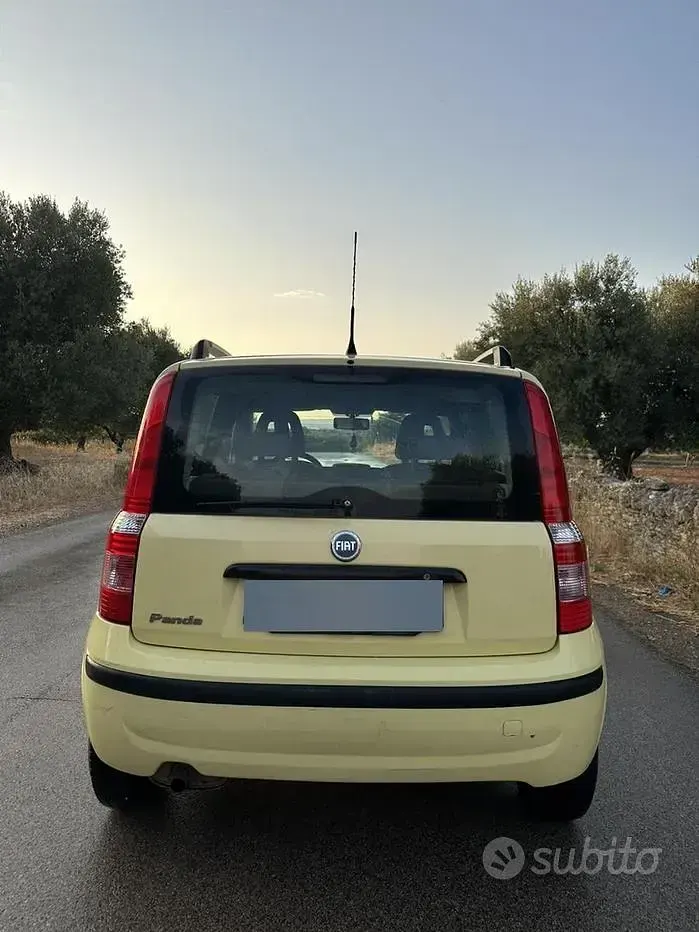 Usata Fiat Panda 60 CV (44 kW) 2006 Giallo Utilitaria
