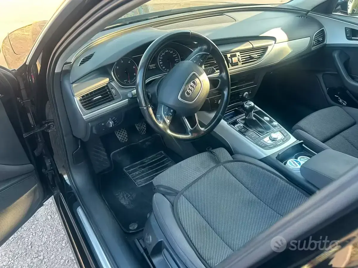 Usata Audi A6 190 CV (139 kW) 2017 Nero Station wagon
