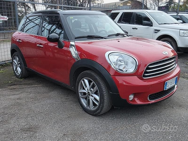 Usata Mini Cooper D Countryman 111 CV (81 kW) 2015 Rosso SUV