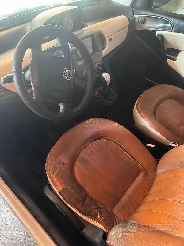 Usata Lancia Ypsilon 2006 Bianco Utilitaria