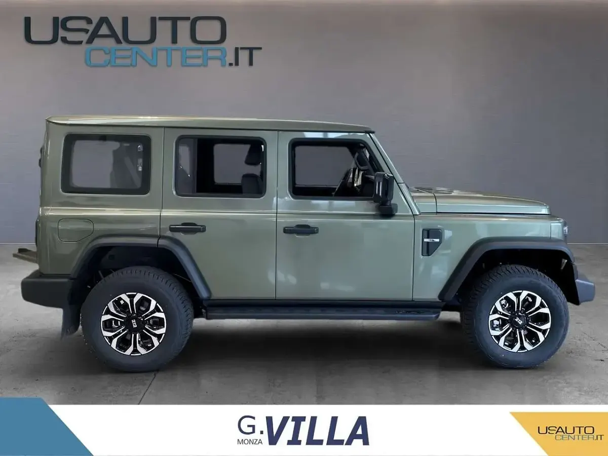 Nuova EMC 212 166 CV (122 kW) 2026 Verde SUV