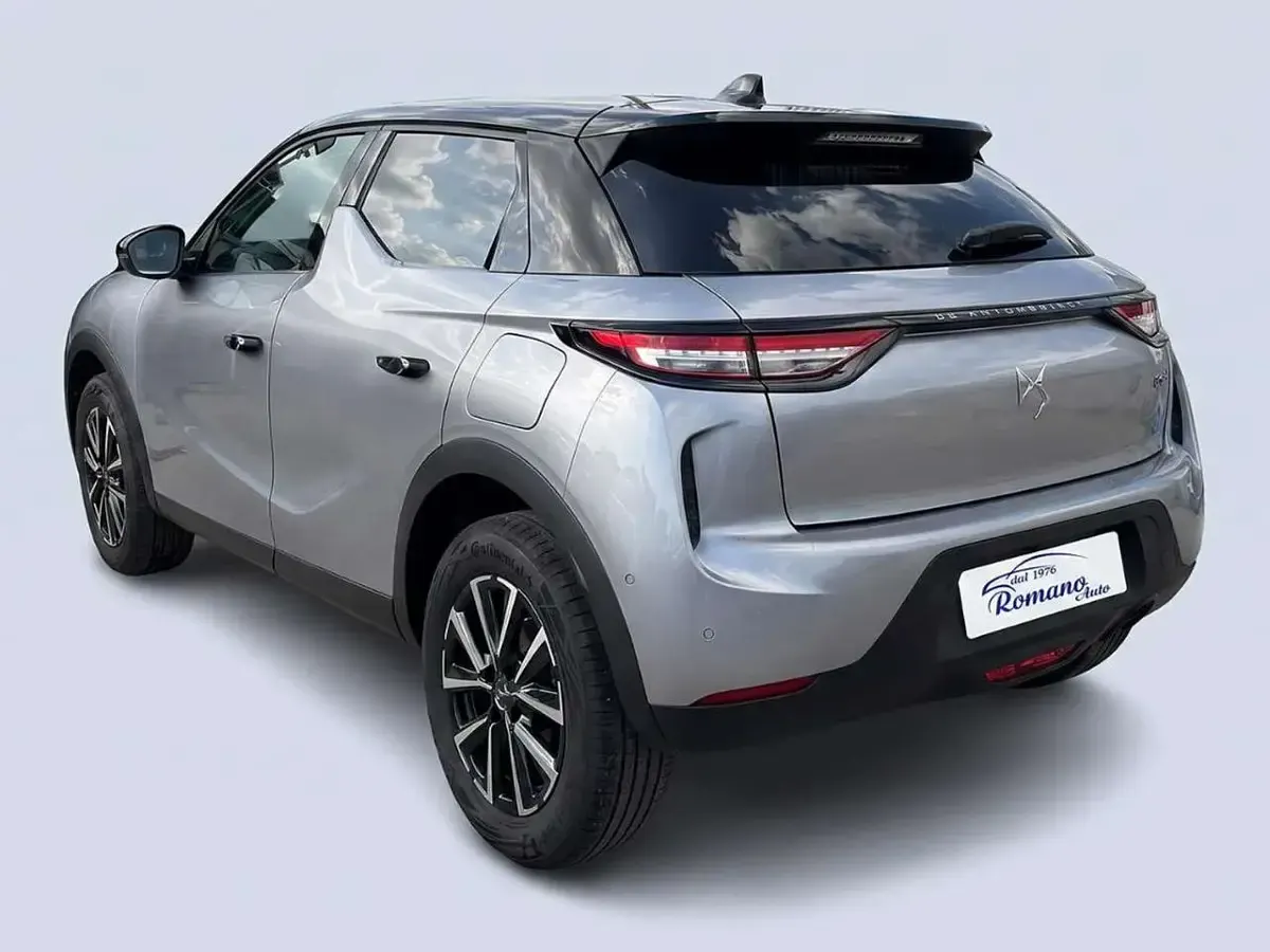 Usata DS Automobiles DS3 Crossback Bastille 101 CV (74 kW) 2024 Grigio chiaro SUV