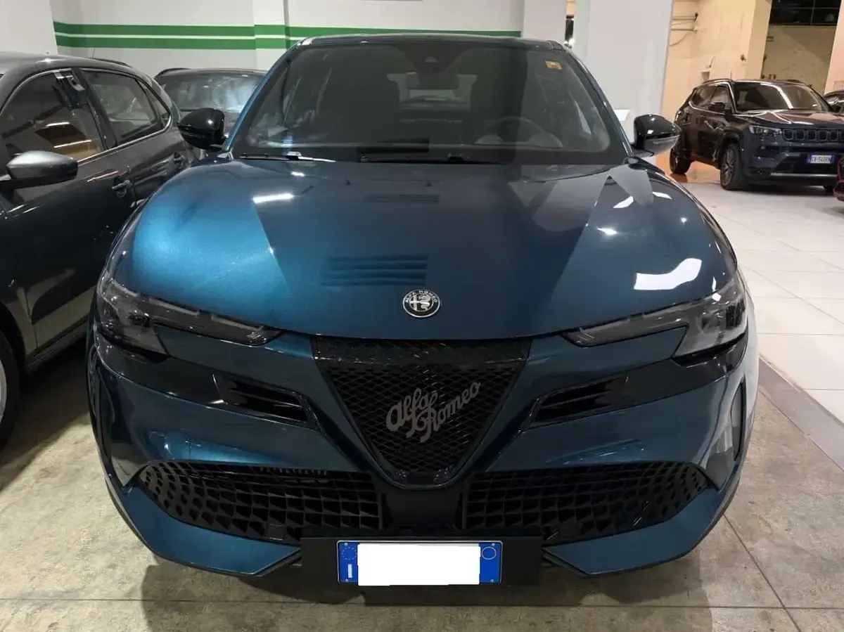 Usata Alfa Romeo GT Junior 136 CV (100 kW) 2025 Blu navigli SUV