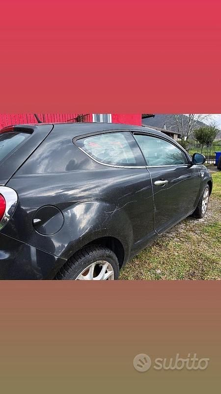 Usata Alfa Romeo MiTo Distinctive 78 CV (57 kW) 2010 Nero Utilitaria