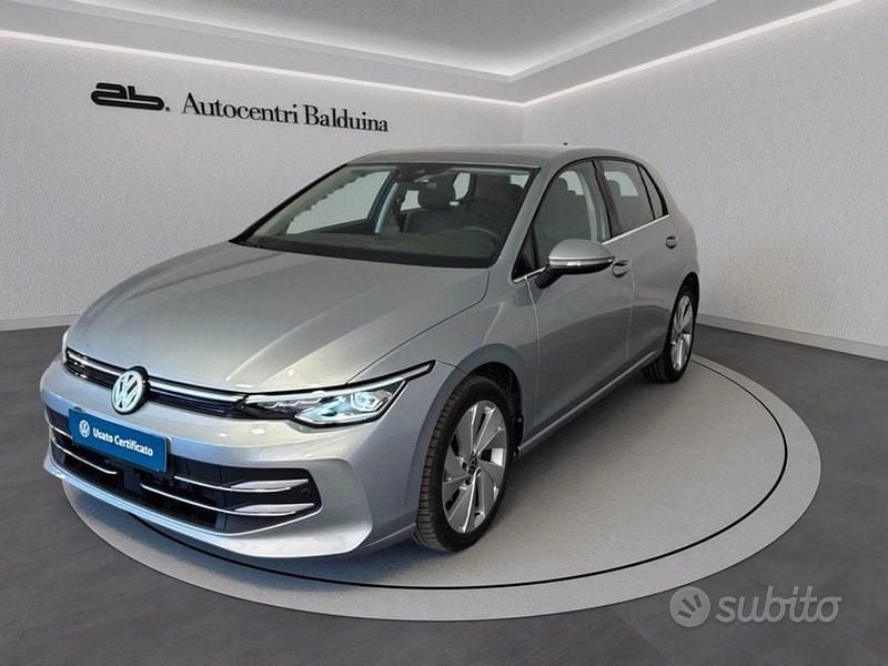 Usata VW Golf VIII Style 150 CV (110 kW) 2025 Grigio dolomite metalizzato Berlina