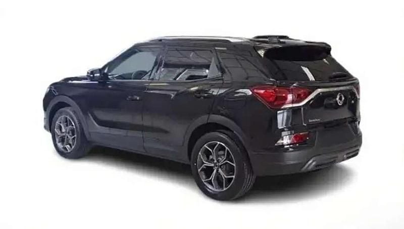 Nuova Ssangyong (KGM) Korando 163 CV (119 kW) 2025 Space black SUV
