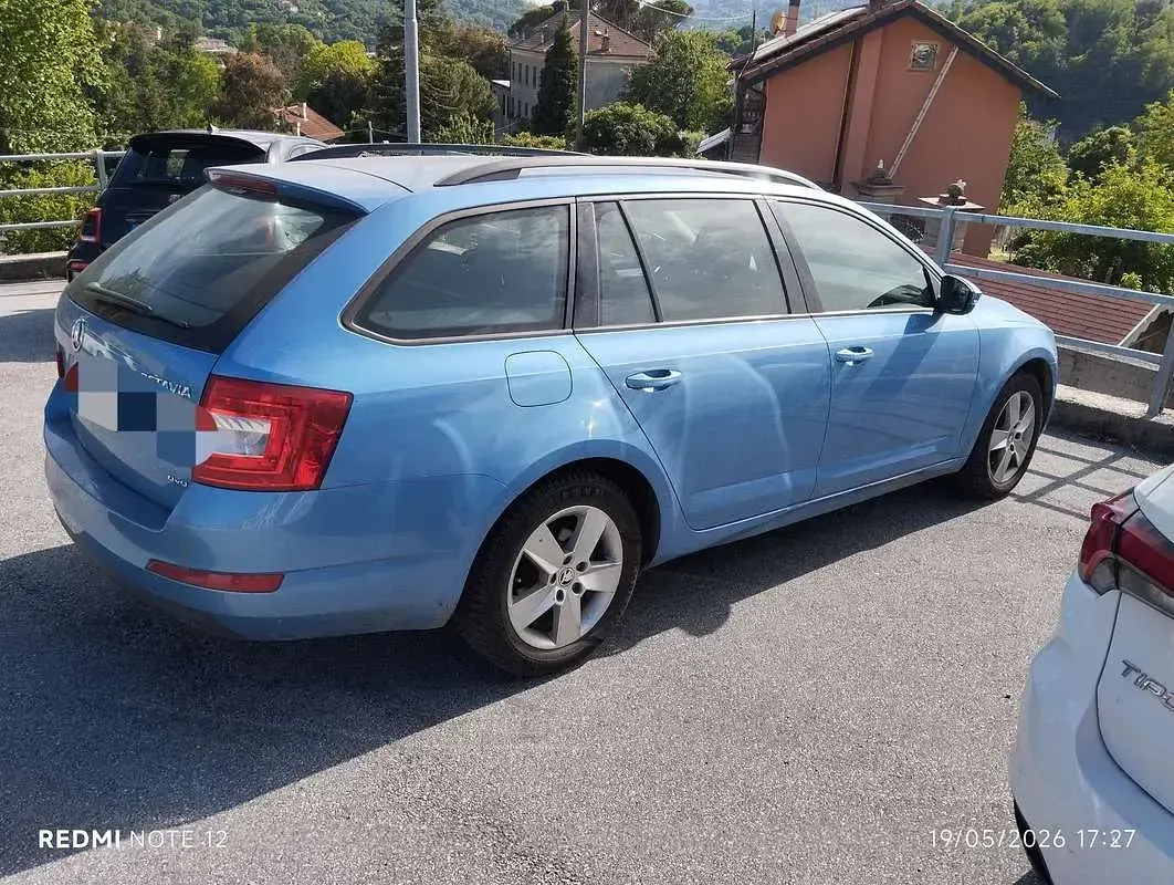 Usata Skoda Octavia Ambition 110 CV (80 kW) 2015 Blu Station wagon