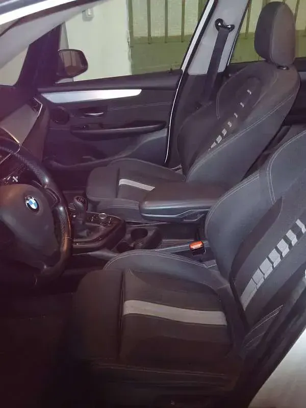 Usata BMW 216 Active Tourer Advantage 116 CV (85 kW) 2016 Bianco Monovolume