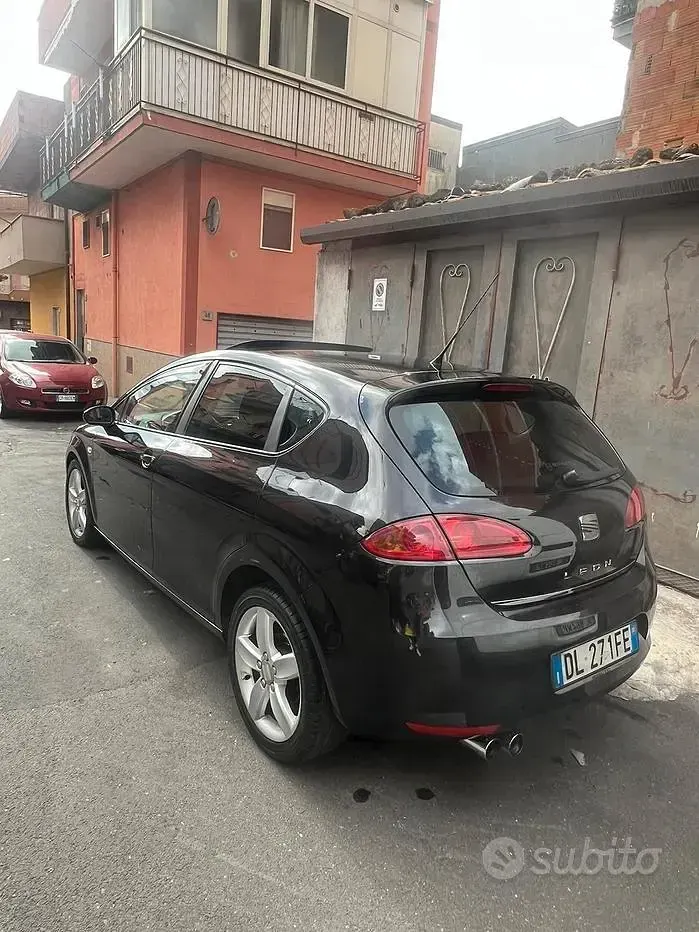 Usata Seat Leon 140 CV (102 kW) 2007 Nero Utilitaria