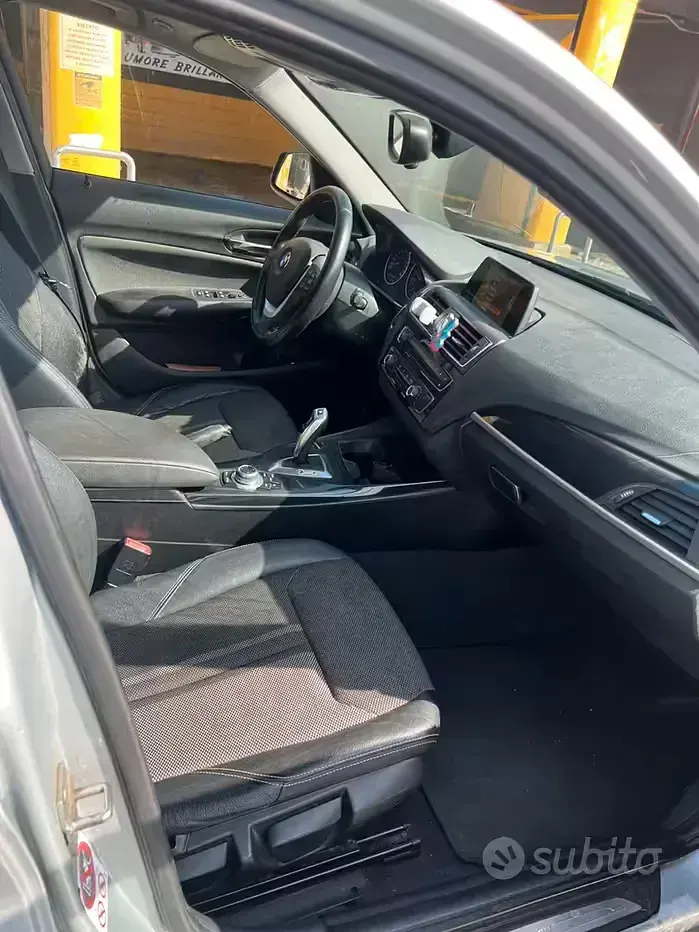 Usata BMW 118 150 CV (110 kW) 2016 Grigio Utilitaria