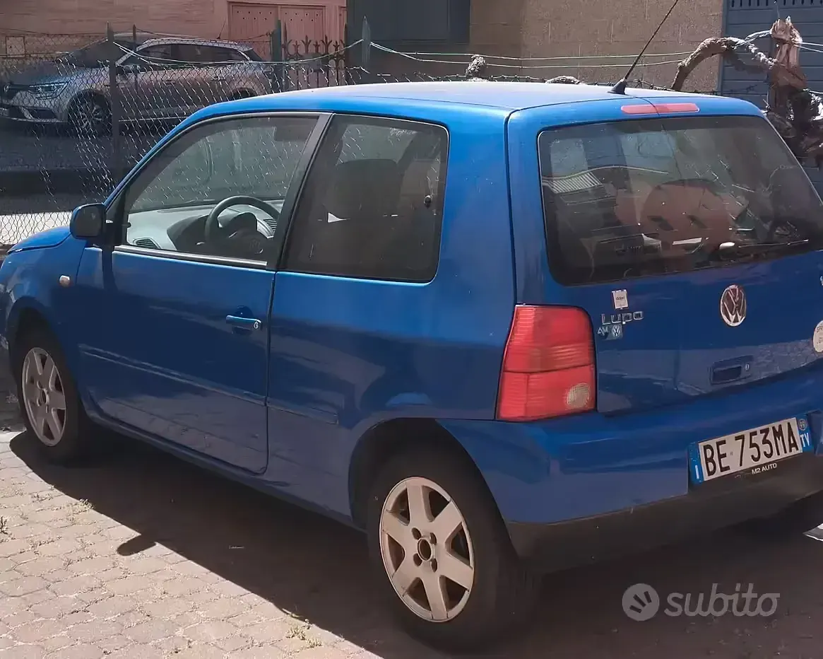 Usata VW Lupo 75 CV (55 kW) 1999 Bluazzurro Utilitaria