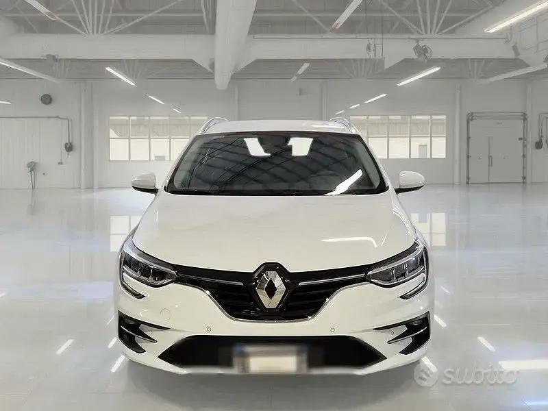 Usata Renault Mégane GrandTour Business 116 CV (85 kW) 2022 Bianco Station wagon