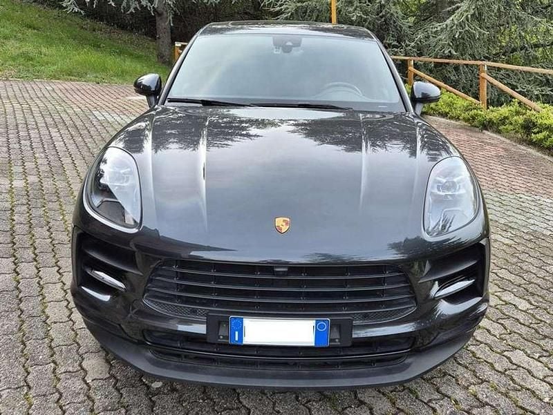 Usata Porsche Macan 245 CV (180 kW) 2020 Grigio SUV