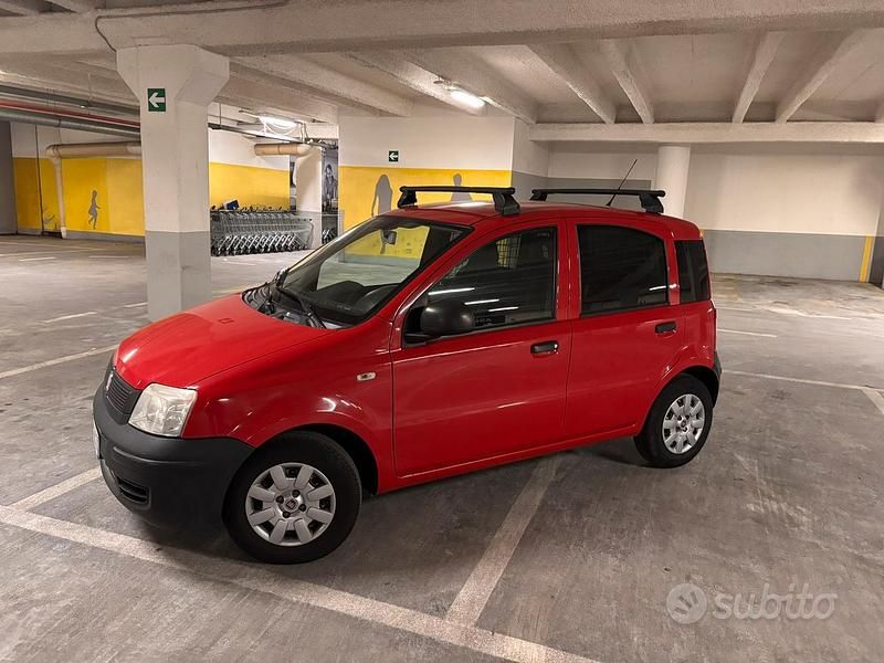 Usata Fiat Panda 69 CV (50 kW) 2011 Rosso Utilitaria