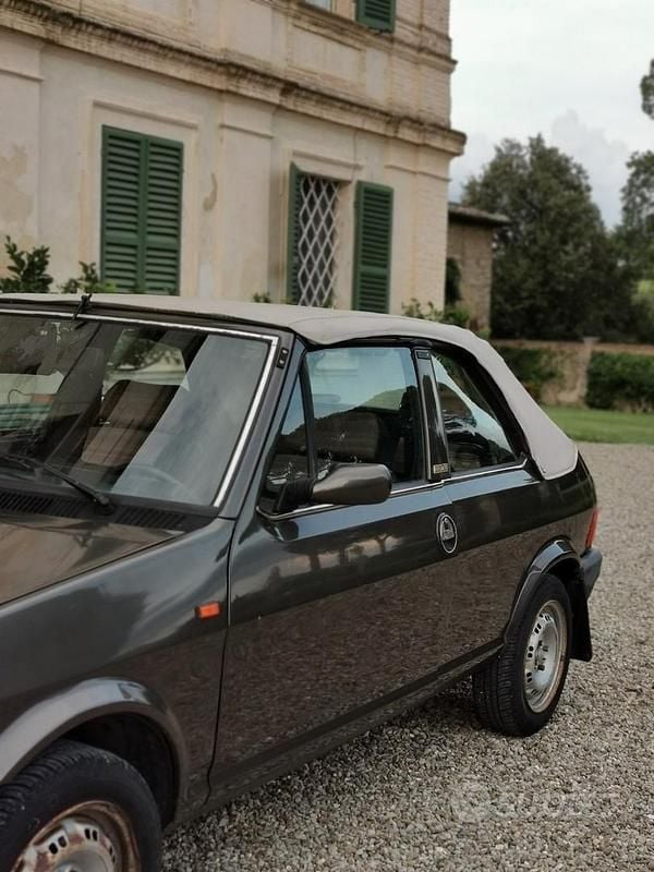 Usata Fiat Ritmo 130 CV (95 kW) 1984 Marrone Cabrio