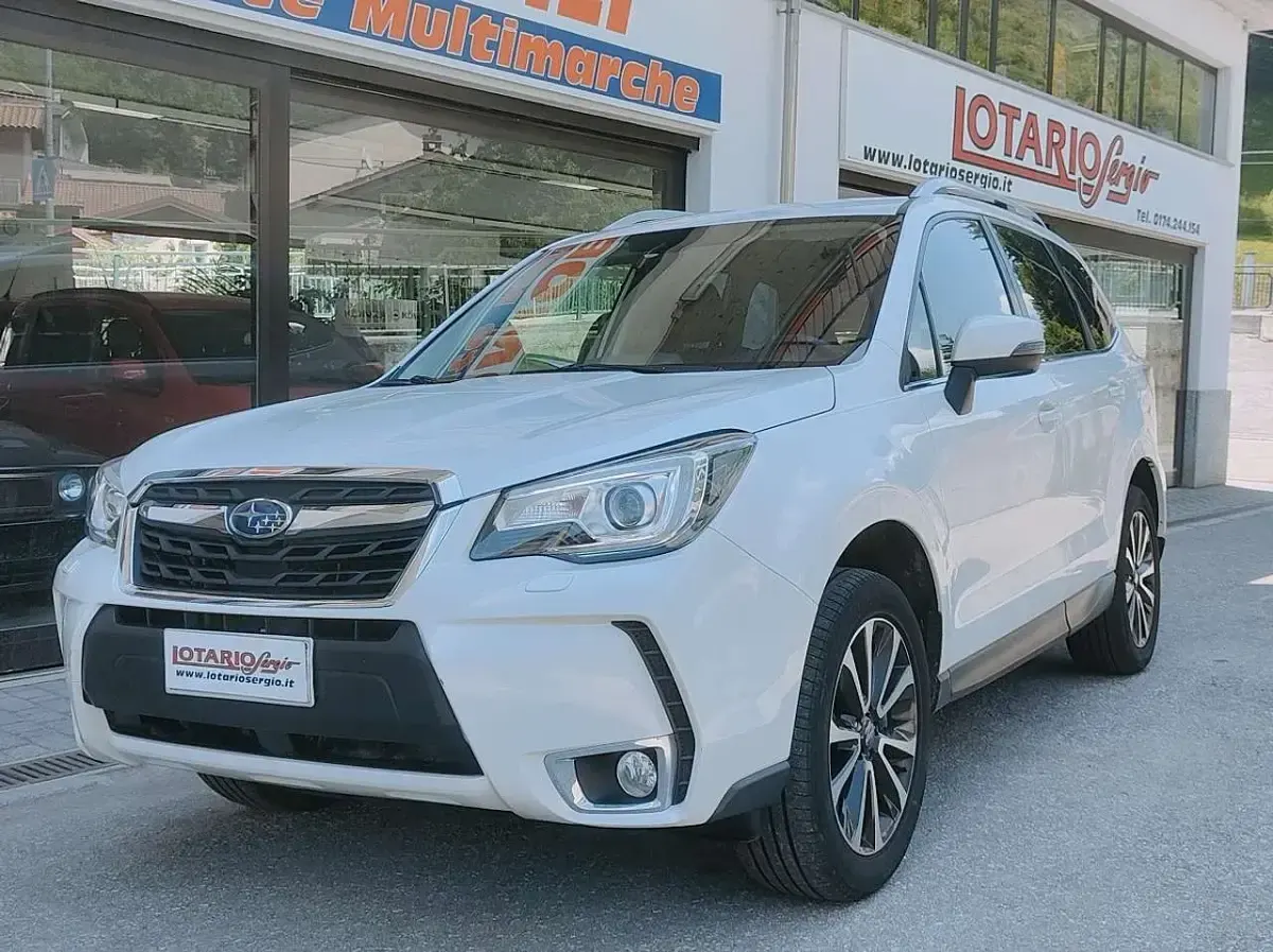 Usata Subaru Forester Sport 147 CV (108 kW) 2017 Bianco SUV