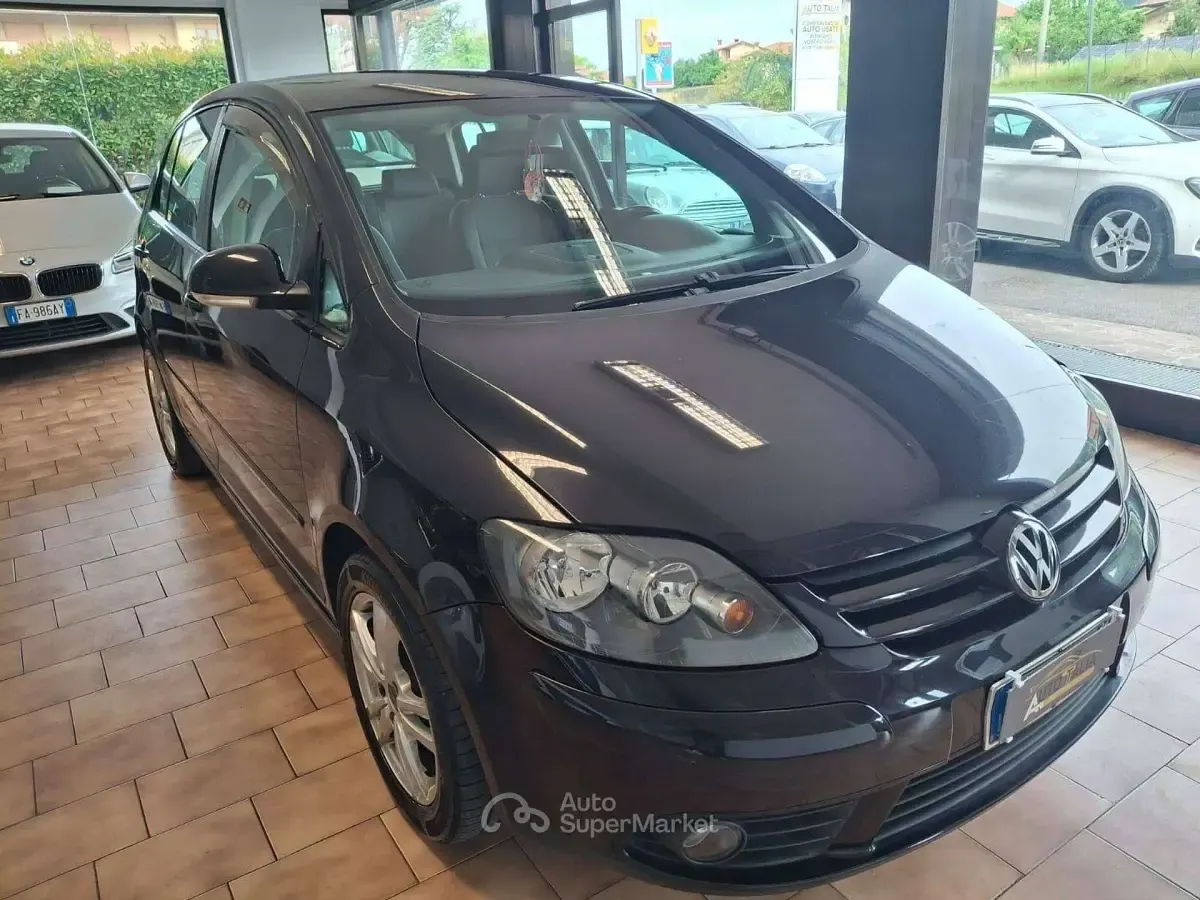 Usata VW Golf Sportline 116 CV (85 kW) 2005 Nero Monovolume