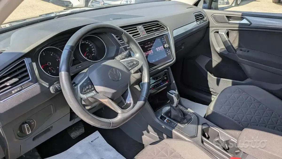 Usata VW Tiguan Life 150 CV (110 kW) 2023 Nero SUV