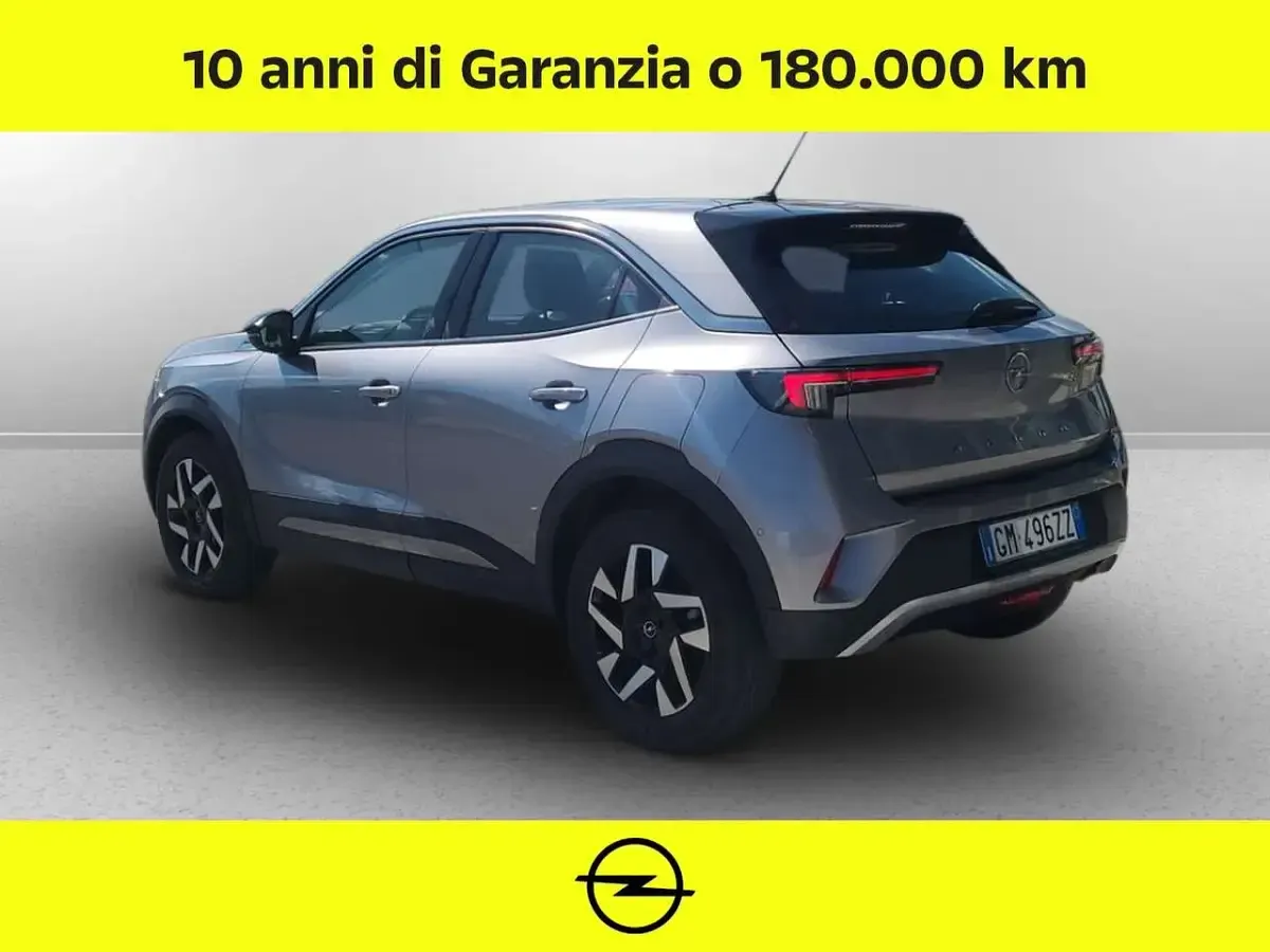 Usata Opel Mokka Elegance 101 CV (74 kW) 2023 Grigio SUV