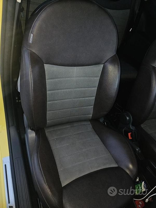 Usata Fiat 500 Sport 75 CV (55 kW) 2009 Giallo Cabrio