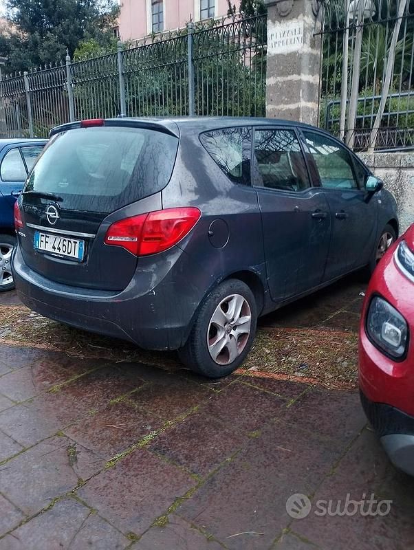 Usata Opel Meriva 95 CV (69 kW) 2016 Grigio Monovolume