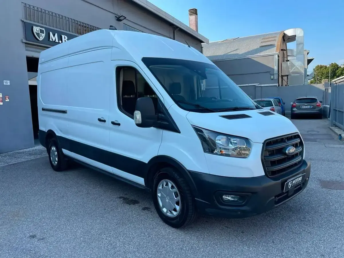 Usata Ford Transit Trend 170 CV (125 kW) 2023 Bianco Furgone