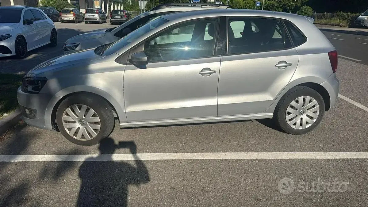 Usata VW Polo 75 CV (55 kW) 2013 Bluazzurro Utilitaria