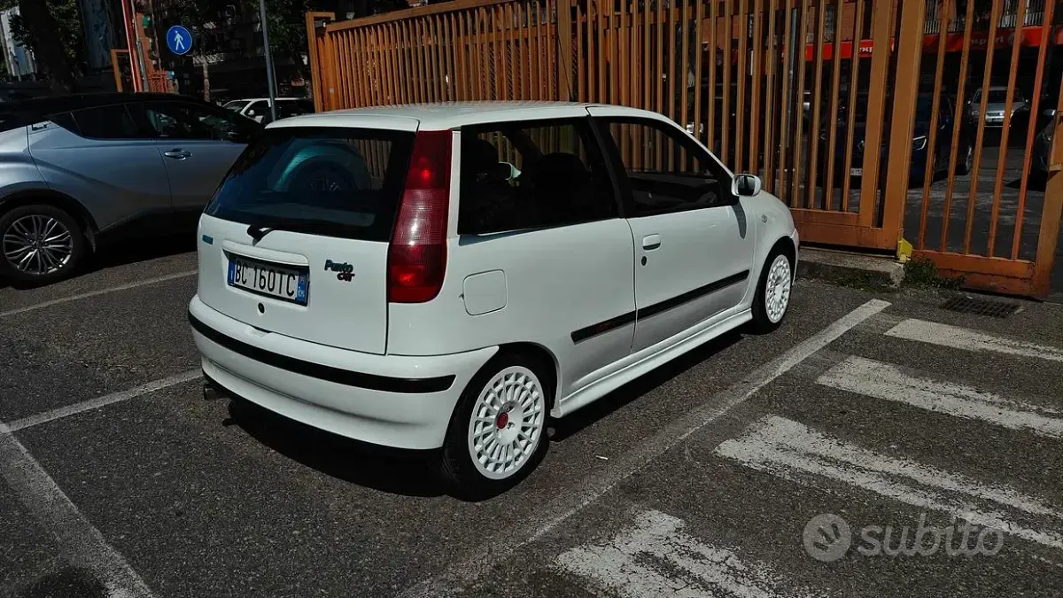 Usata Fiat Punto 1999 Bianco Berlina