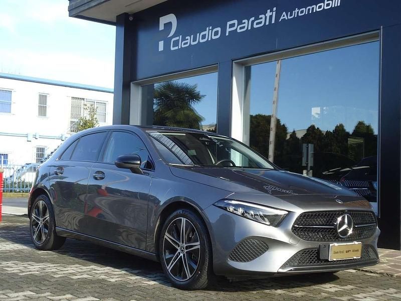 Mountain Usata 2025 Mercedes A180 Progressive Tre volumi | 31.500 € (Buon prezzo) - Immagine 1/1