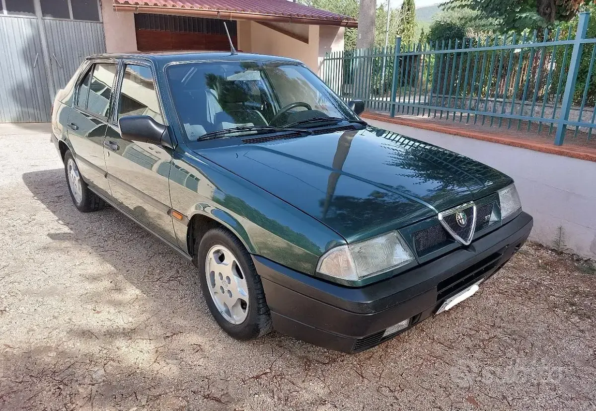 Usata Alfa Romeo 33 88 CV (64 kW) 1992 Verde Berlina